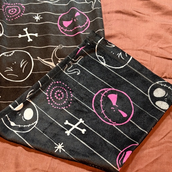 Women’s PullOn Pajama Pants by Disney Brand.  EUC! - Picture 15 of 16